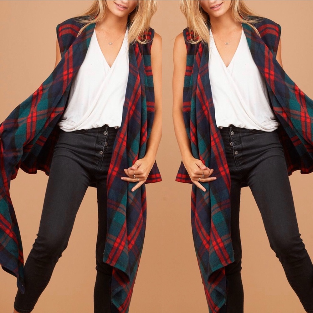 💚GREEN PLAID VEST